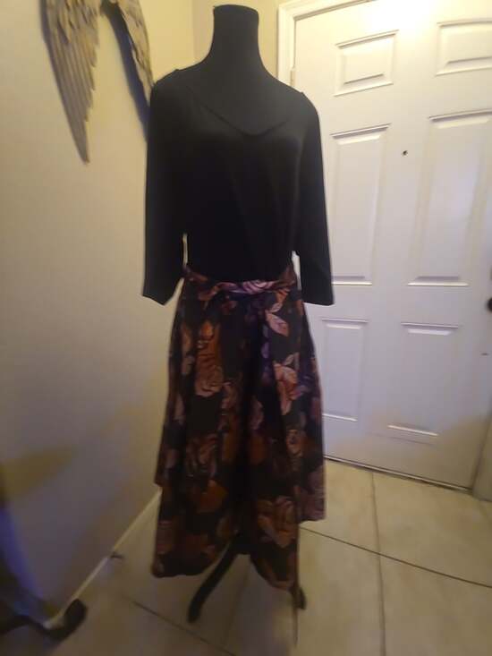 eShakti Dresses & Skirts - eShakti Black Red Rose Jacquard Fit & Flare Midi Dress V-Neck 3/4 Sleeve
